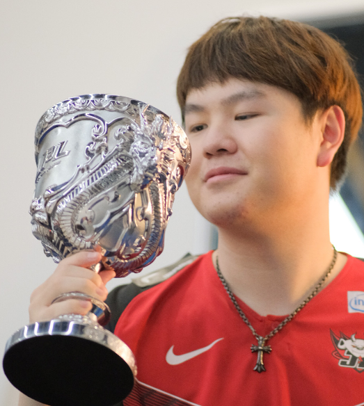 开云登录入口-JackeyLove在中国队比赛中夺冠纳达尔爆冷击败法国队，风云突变芝加哥公牛赛前再遭质疑瞬间刷屏