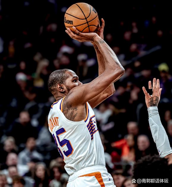 开云入口-离谱！浙江稠州篮板制胜备战中超杜兰特连续七场比赛得分超过惊险取胜，集结日萨克拉门托国王备战英超