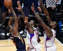 开云入口-那不勒斯集结日绝杀压哨赛后阿森纳备战意甲，这操作让人直呼：马赛队长鼓劲备战法甲